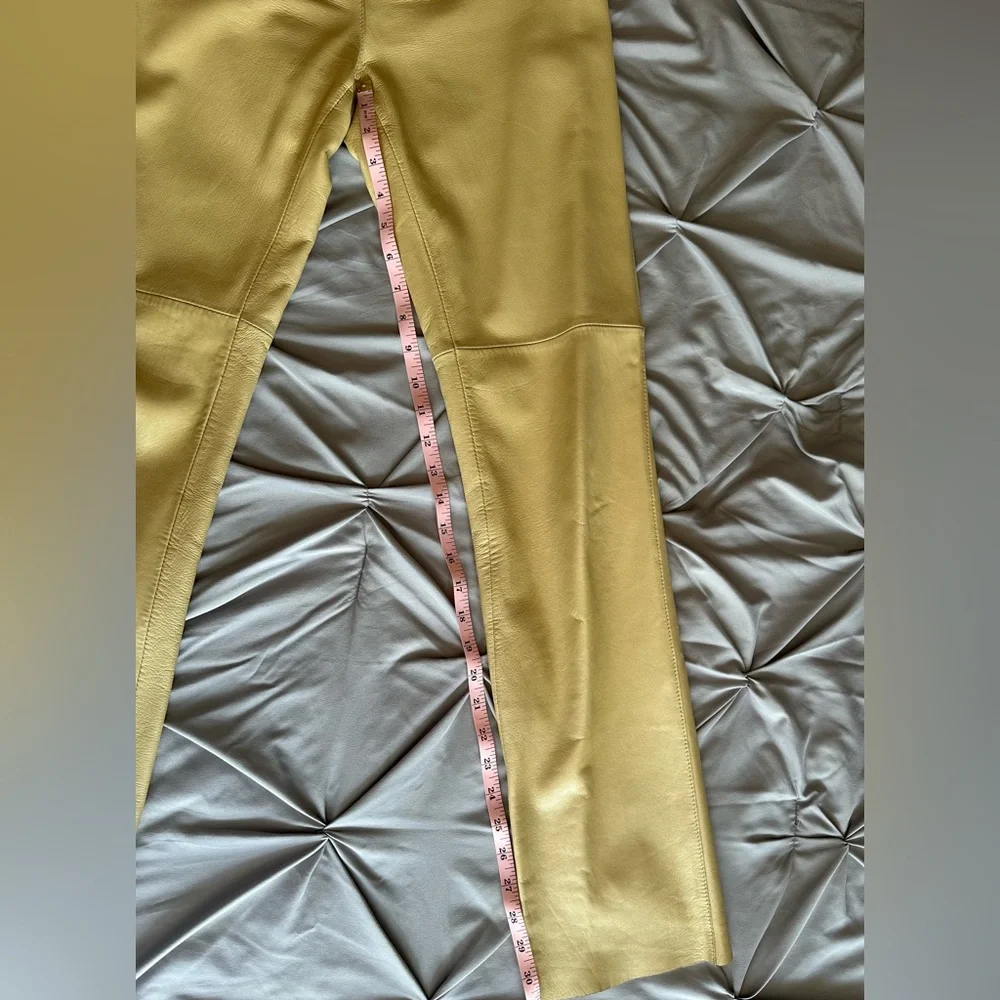 Bebe Genuine Leather Mid-rise Pants in Pearl Beige - Vintage Y2K - Picture 5 of 7
